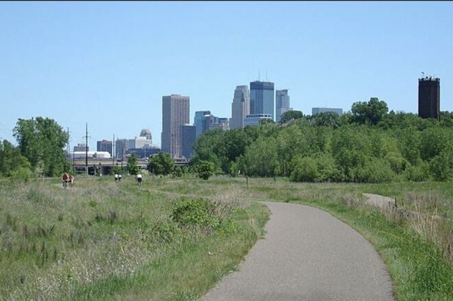 4618 Cedar Lake Road S 6, Saint Louis Park, MN 55416