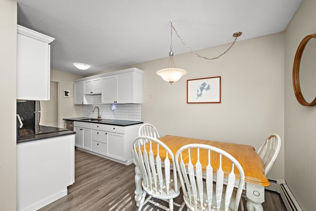 4618 Cedar Lake Road S 6, Saint Louis Park, MN 55416