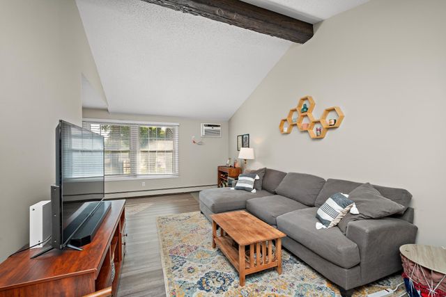 4618 Cedar Lake Road S 6, Saint Louis Park, MN 55416