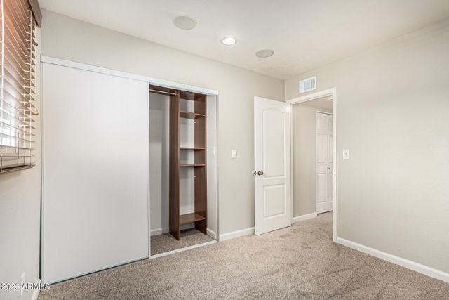 8564 E MCDONALD Drive, Scottsdale, AZ 85250