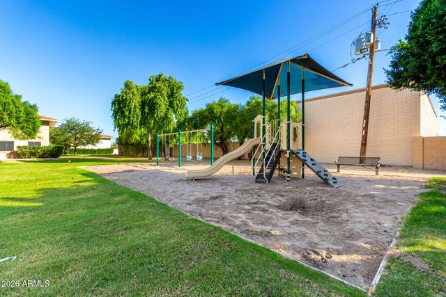 8564 E MCDONALD Drive, Scottsdale, AZ 85250