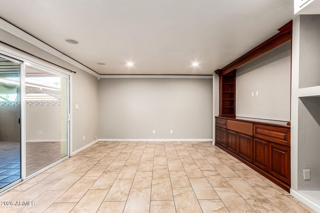 8564 E MCDONALD Drive, Scottsdale, AZ 85250 — photo 4