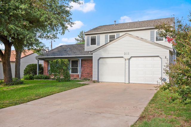 211 Woodmont DR, Georgetown, TX 78628