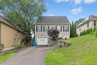 18 Perry Hill Road, Shelton, CT 06484