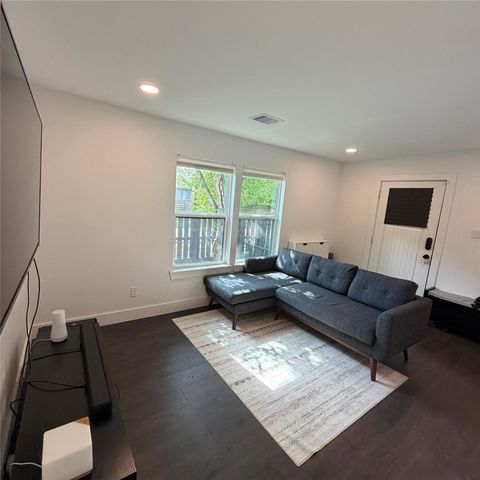 4208 Arlington Street, Houston, TX 77022