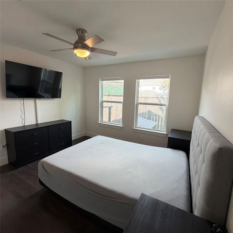 4208 Arlington Street, Houston, TX 77022