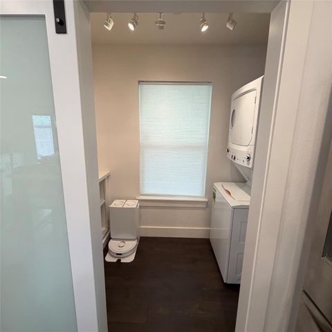 4208 Arlington Street, Houston, TX 77022