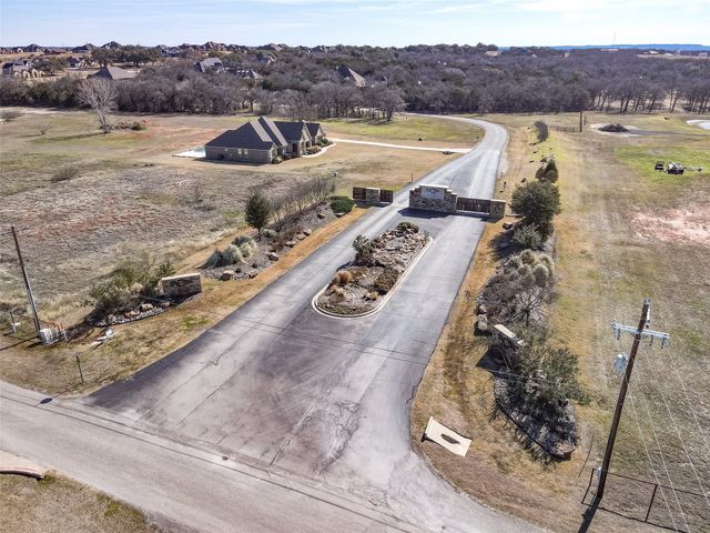 209 Maverick Court, Granbury, TX 76049