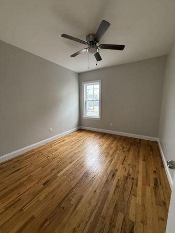 1043 North Main 1, Fall River, MA 02720