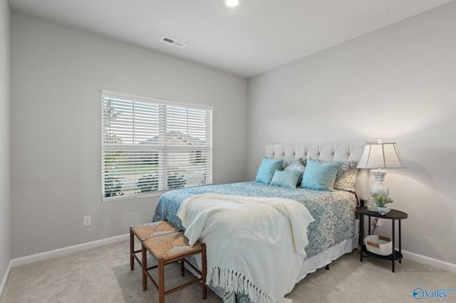 24809 Delilah Circle, Athens, AL 35613