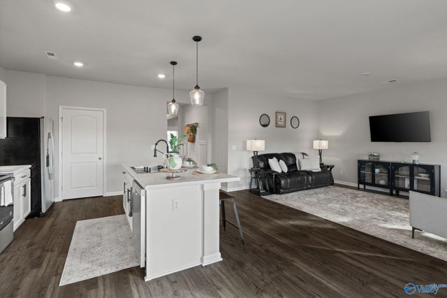 24809 Delilah Circle, Athens, AL 35613