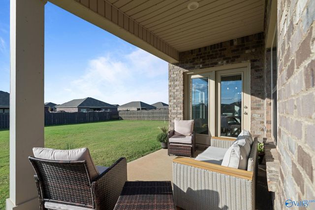 24809 Delilah Circle, Athens, AL 35613