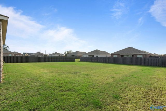 24809 Delilah Circle, Athens, AL 35613