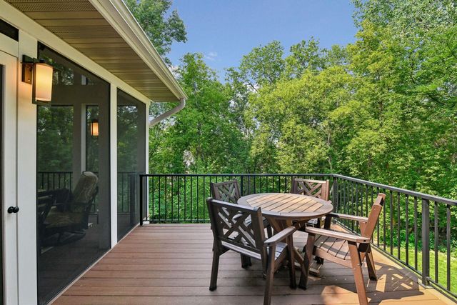 15385 Morraine Way, Eden Prairie, MN 55347