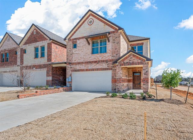 3329 Dilworth Drive, Grand Prairie, TX 75050