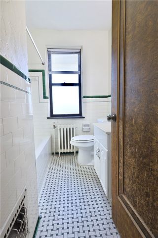 44 Academy Ave 28, Mt Lebanon, PA 15228