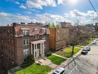 44 Academy Ave 28, Mt Lebanon, PA 15228