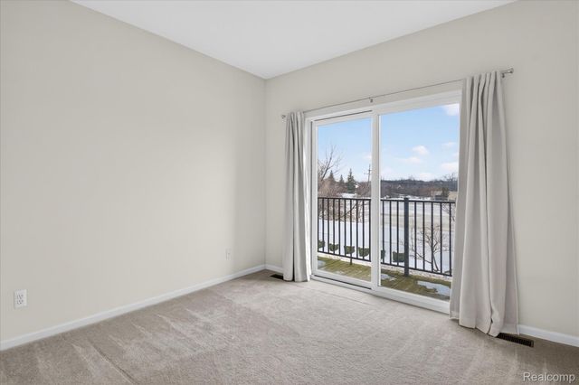 41602 Hamlet Lane, Novi, MI 48375