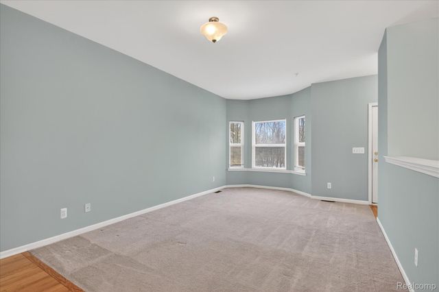 41602 Hamlet Lane, Novi, MI 48375