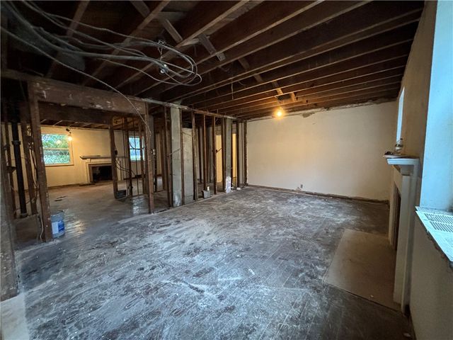 4825 Butler (to lease), Lawrenceville, PA 15201