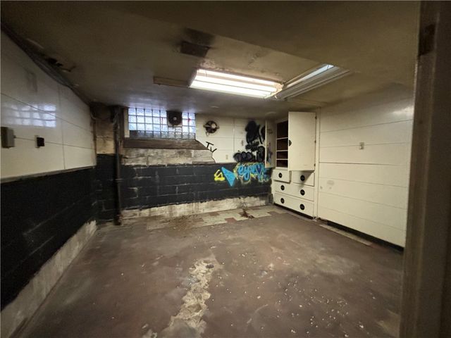 4825 Butler (to lease), Lawrenceville, PA 15201