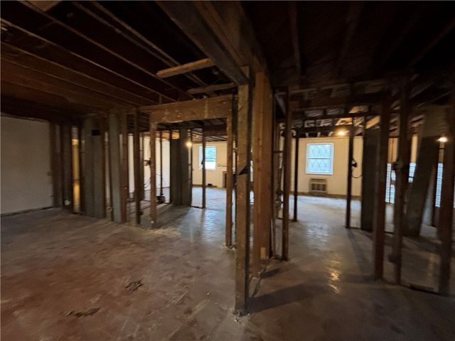 4825 Butler (to lease), Lawrenceville, PA 15201