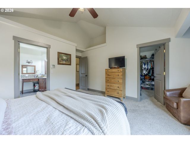 6885 SIMEON Dr, Springfield, OR 97478