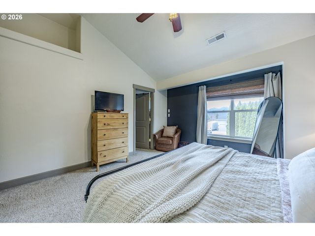 6885 SIMEON Dr, Springfield, OR 97478