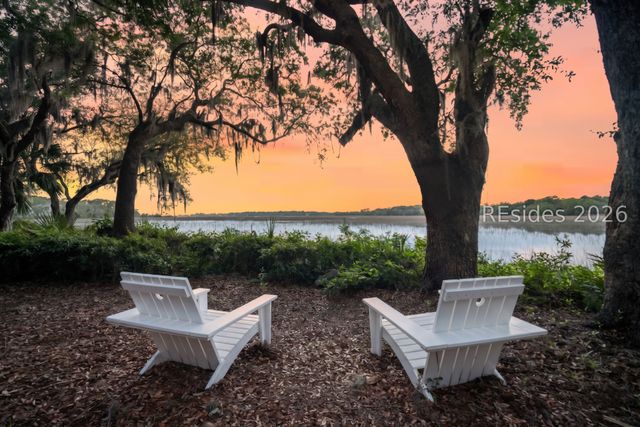 25 Seagrass Landing Ct, Hilton Head Island, SC 29926
