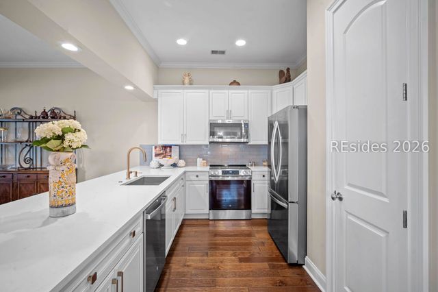 25 Seagrass Landing Ct, Hilton Head Island, SC 29926