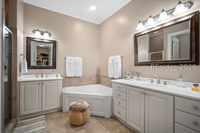 25 Seagrass Landing Ct, Hilton Head Island, SC 29926
