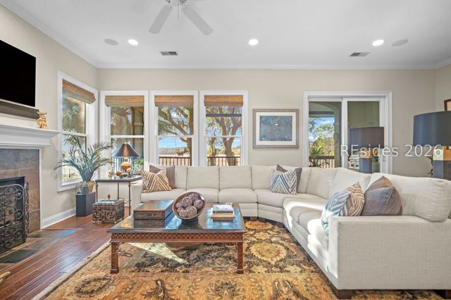 25 Seagrass Landing Ct, Hilton Head Island, SC 29926