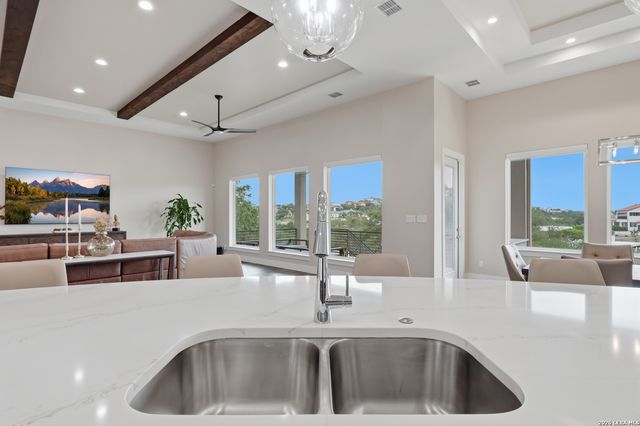 23216 Stallion Ridge, San Antonio, TX 78255