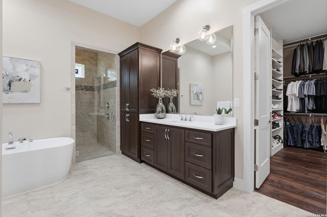 23216 Stallion Ridge, San Antonio, TX 78255