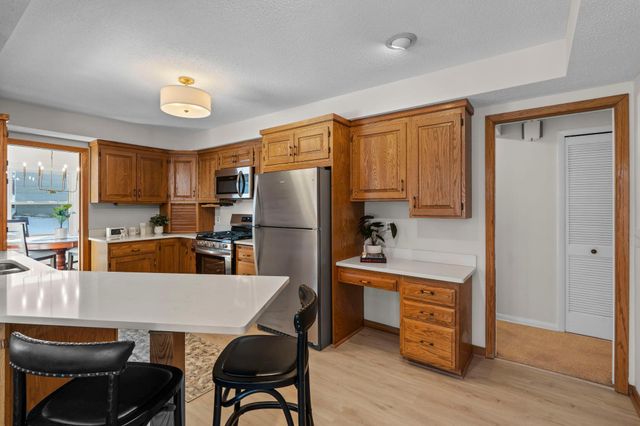 6125 Birchcrest Drive, Edina, MN 55436