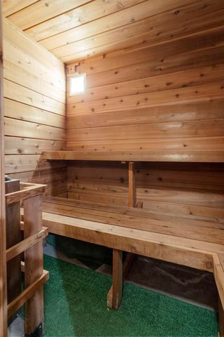 6125 Birchcrest Drive, Edina, MN 55436