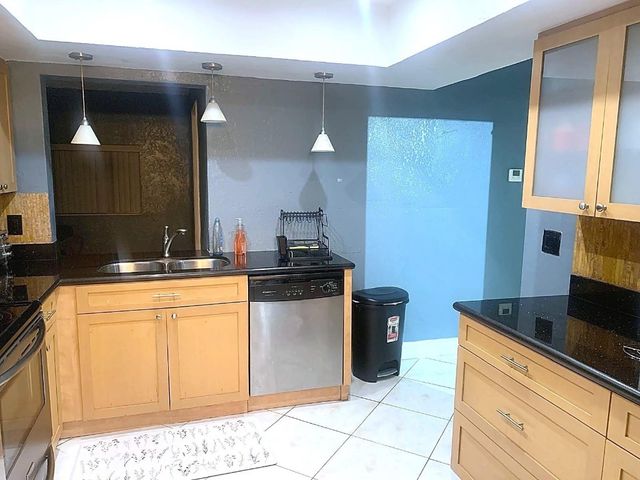 5710 NW 13th Court, Lauderhill, FL 33313