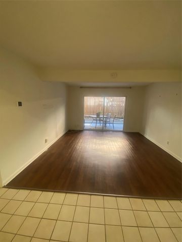 2208 Enfield RD 10500, Austin, TX 78703