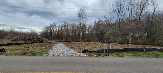 0 Old Pond Lane, Dickson, TN 37055