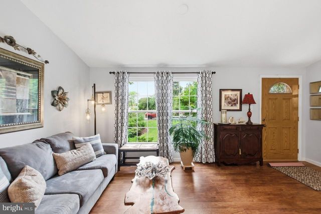 14424 COTTON LN, Woodbridge, VA 22193
