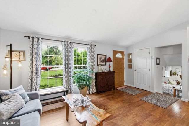 14424 COTTON LN, Woodbridge, VA 22193