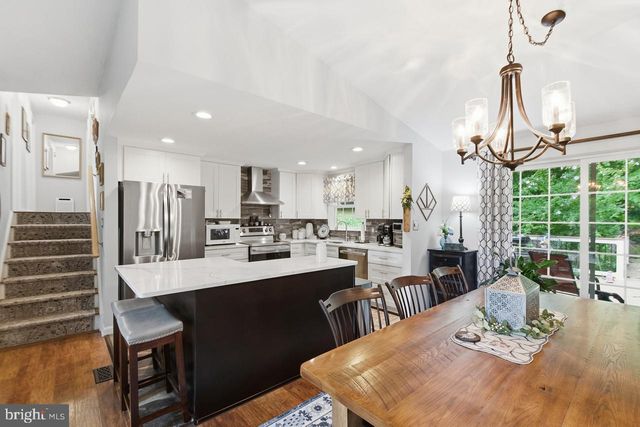 14424 COTTON LN, Woodbridge, VA 22193