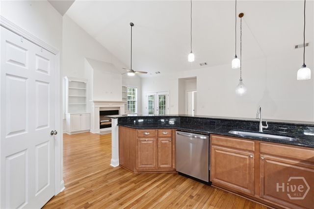 128 Peters Quay, Savannah, GA 31410