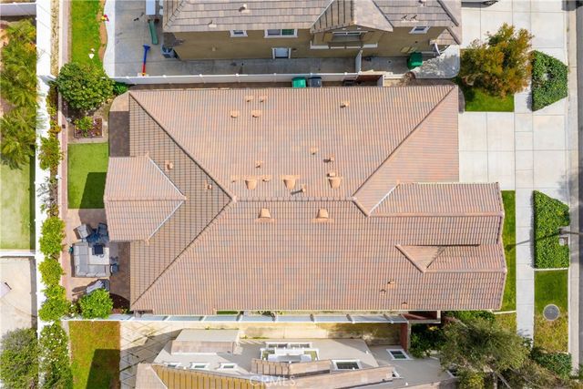 8042 Englesma, Chino, CA 91708