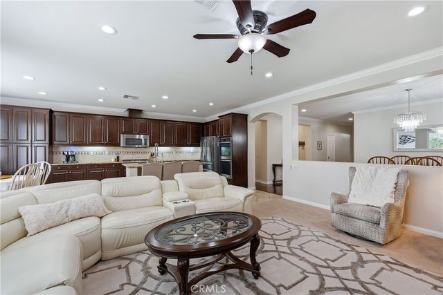 8042 Englesma, Chino, CA 91708