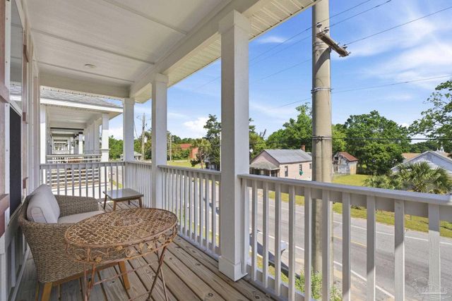 901 W Jackson St, Pensacola, FL 32501