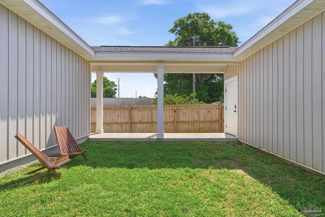 901 W Jackson St, Pensacola, FL 32501
