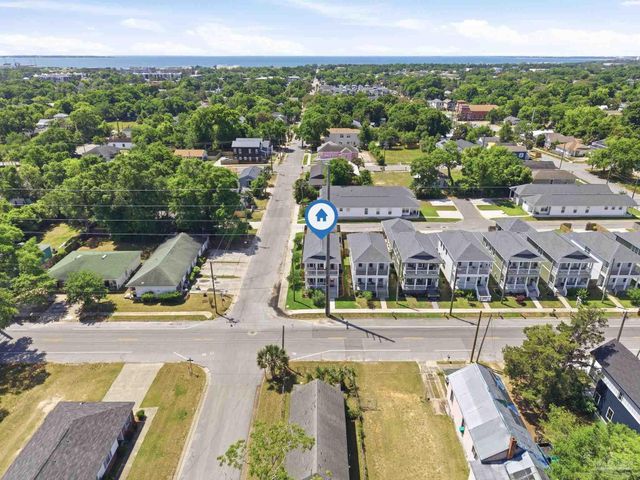 901 W Jackson St, Pensacola, FL 32501