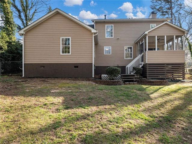 2055 Castle Royale Drive, Lawrenceville, GA 30043