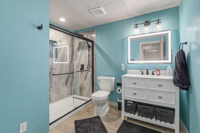 412 El Pueblo Road NW, Los Ranchos, NM 87114